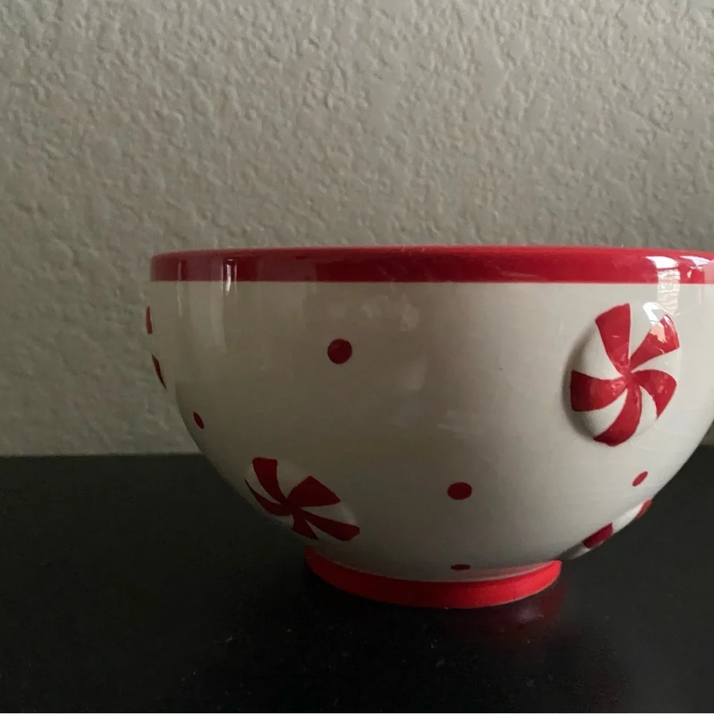 Christmas Peppermint Swirl Stripe Polka Dot Ceramic Red and White Nesting Bowls